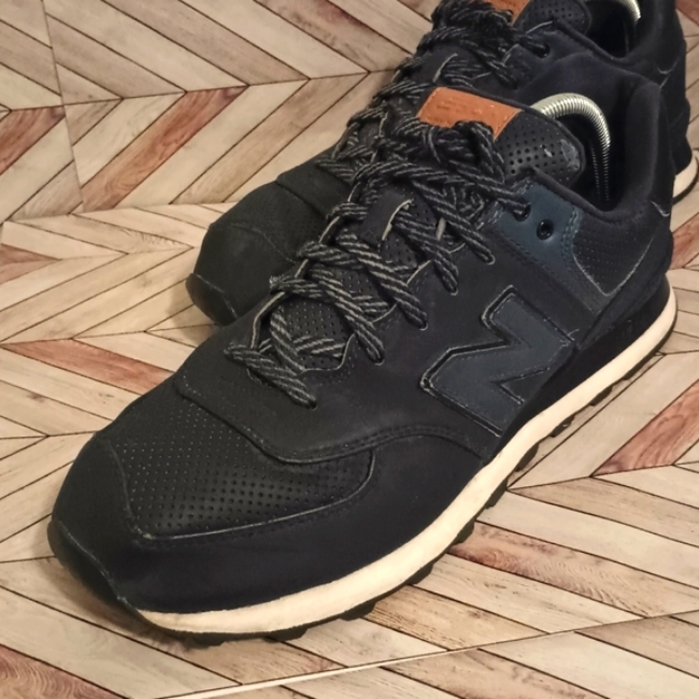 New Balance Blue & White Men's Sz 11